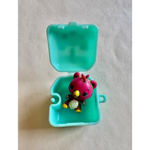 3PC Shopkins Toys - Backpack, Figurine and 2019 McDonald’s Car - Picture 5 of 7